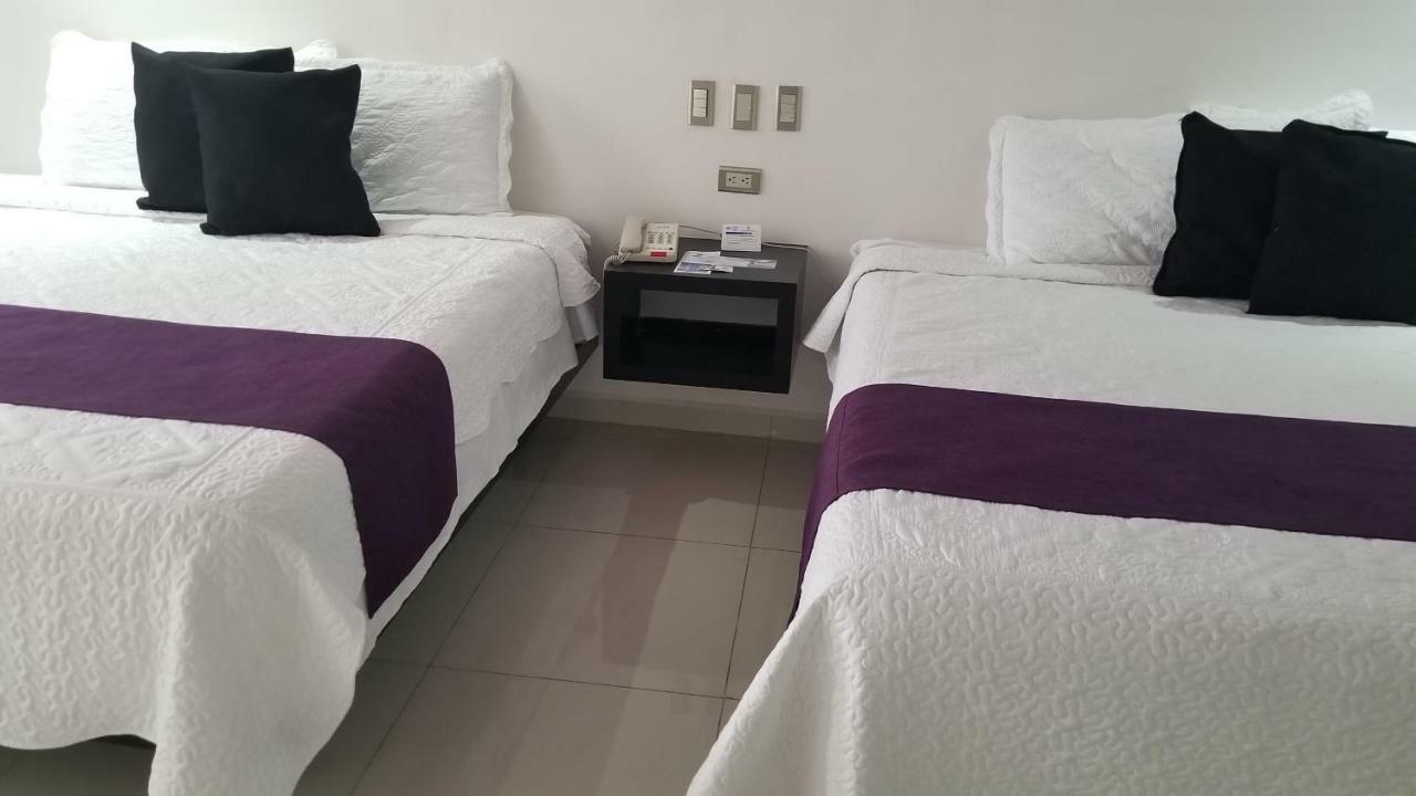 Hotel Dluxe San Juan de los Lagos Zewnętrze zdjęcie