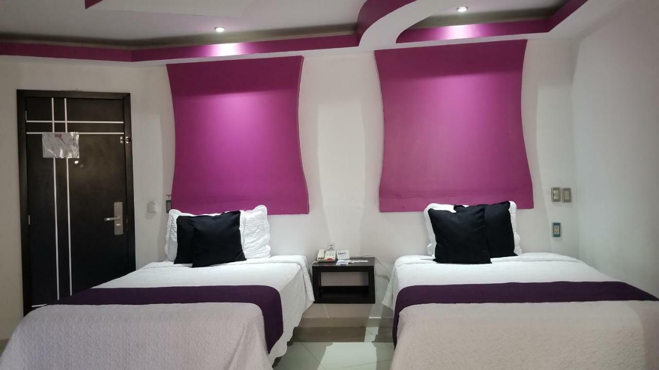 Hotel Dluxe San Juan de los Lagos Zewnętrze zdjęcie